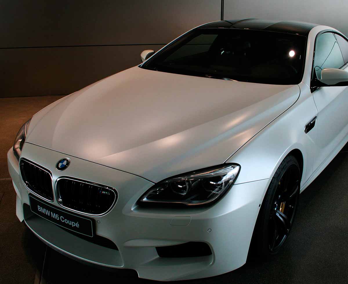 AutoHub - O seu centro de soluções Auto - CarrosUsados - Carros Como Novos - Carros Usados e Muito Mais em Lisboa- BMW M6 Coupé