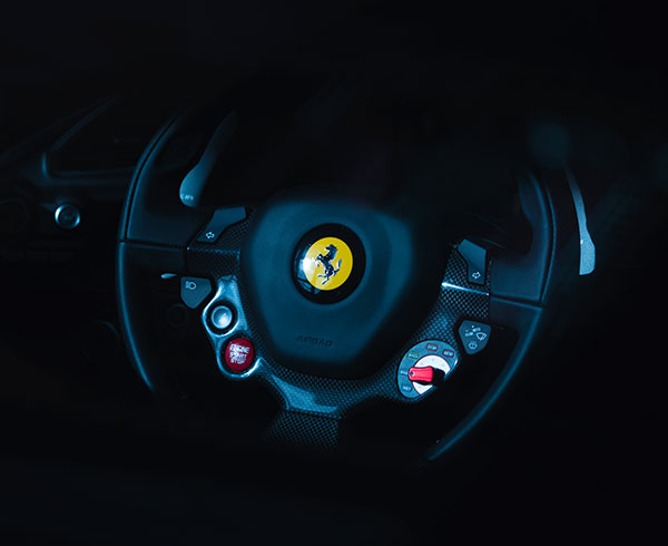 AutoHub - O seu centro de soluções Auto - CarrosUsados - Carros Como Novos - Carros Usados Ferrari e Muito Mais em Lisboa- Ferrari_6